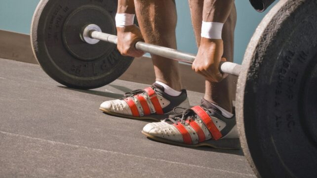 Scientist Reveals The Best Shoes to Wear While Lifting Weights