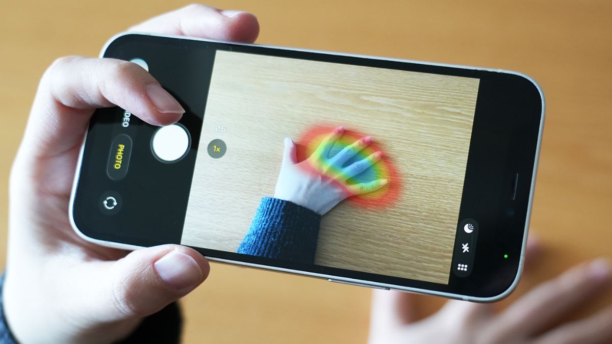 A Simple Photo of Your Hand Could Detect a Rare Health Disorder