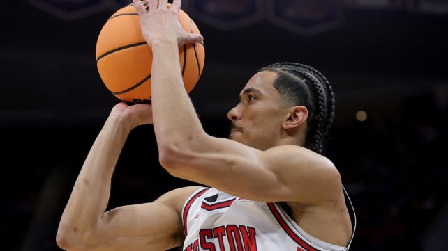 basketball player shooting