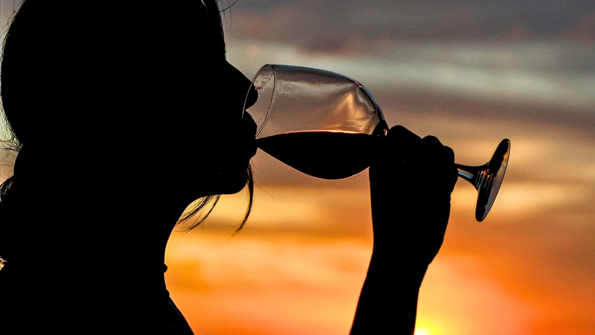 Even Low Levels of Alcohol Could Damage Your Brain, Study Finds