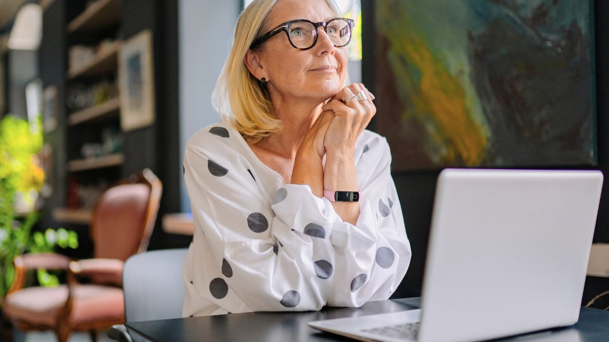 Expert Reveals a Simple Way to Reduce The Health Risks of Sitting