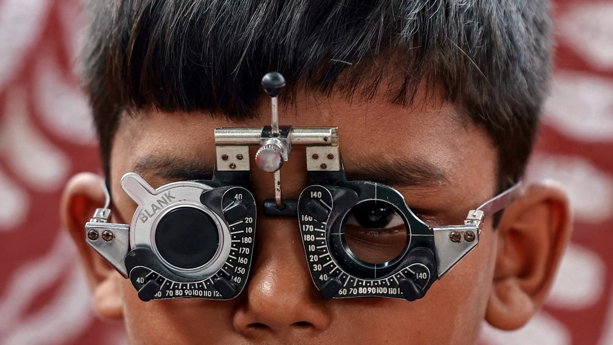 Biological Clocks Reveal Hidden Factors That Speed Up Aging