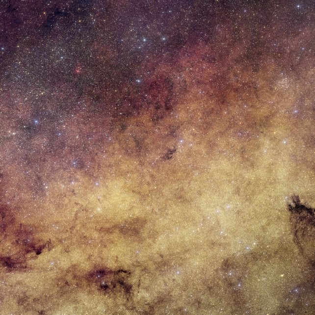 Milky Way's Heart Shines Like a Diamond in Record-Breaking New Photos
