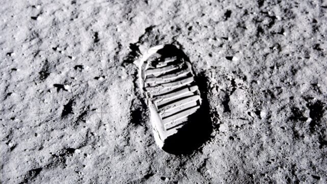 moondust bootprint