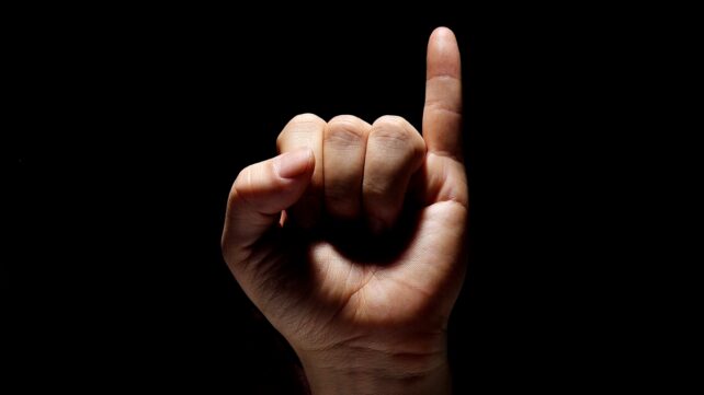 Wiggling Your Pinky Helps Prevent Alzheimer's, TikTok Says. Here's The Truth.