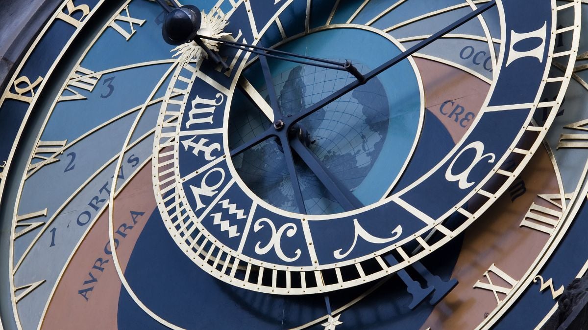 Approaching sounds literally warp your sense of time, study finds