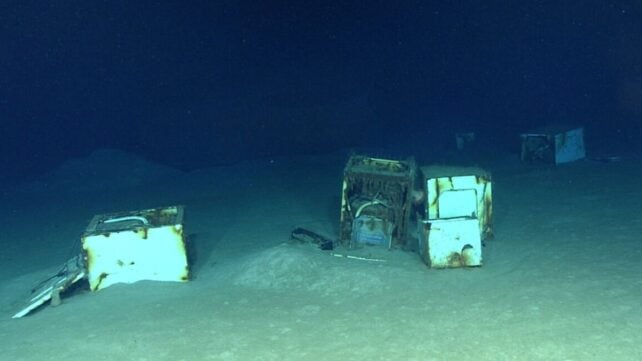 Deep Sea Scientists Hunting a Shipwreck Accidentally Stumbled Across The Ocean's Own Backrooms