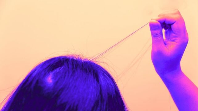 Trichotillomania: New Study Explains Why People Feel Compelled to Pull Out Their Own Hair