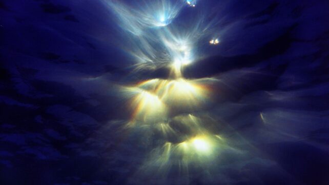 Scientists Have Found a Way That Energy Could Outpace The Speed of Light