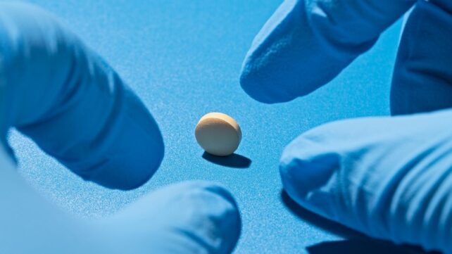 Six Different Aging Clocks Agree: This AI-Designed Drug Turns Back Biological Age