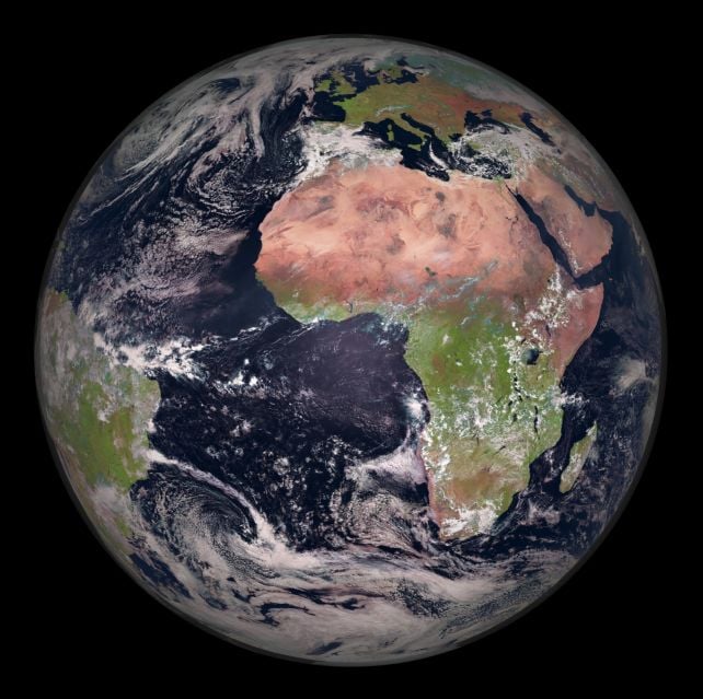 Earth's Shape Is Squashing And Unsquashing at The Same Time. Scientists May Know Why.