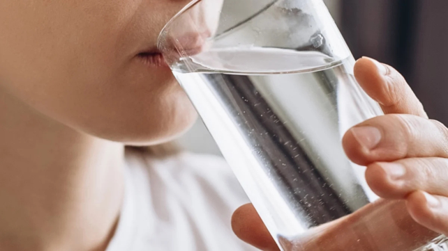 There's a Surprisingly Simple Way to Remove Microplastics in Your Drinking Water