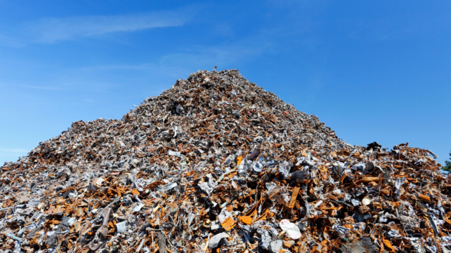 Scientists Discover a Genius Use For Leftover Steel Waste &ndash; And It Could Save Lives