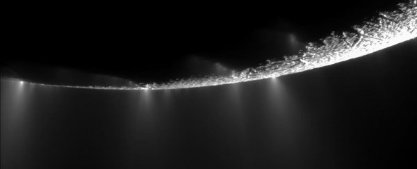 Alien life could thrive in Enceladus' hidden oceans thanks to an epic invisible force