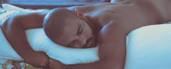 Men should wear boxers and sleep naked to keep sperm healthy, study finds