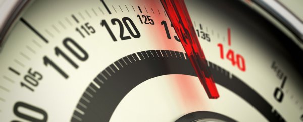 The first 5% of weight loss offers the greatest health benefits in obese people, study finds