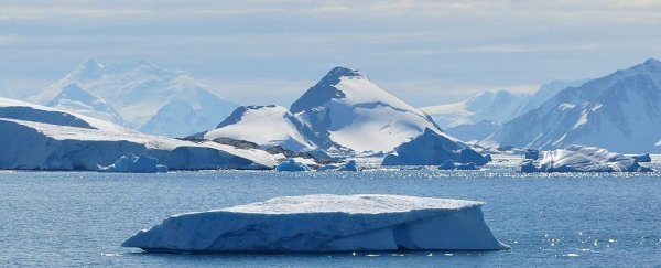 Weird weather in Antarctica has resulted in rain, and a melt area the size of Texas