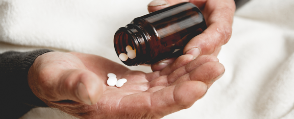 Scientists find evidence that aspirin and ibuprofen don't actually help spinal pain