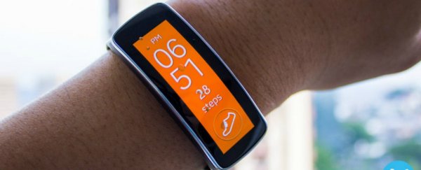 Fitness trackers might make weight loss programs less effective