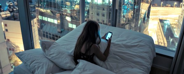 Bright light at night time can seriously mess with your metabolism, study finds