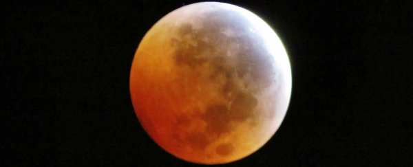 There's a rare supermoon total lunar eclipse happening this weekend