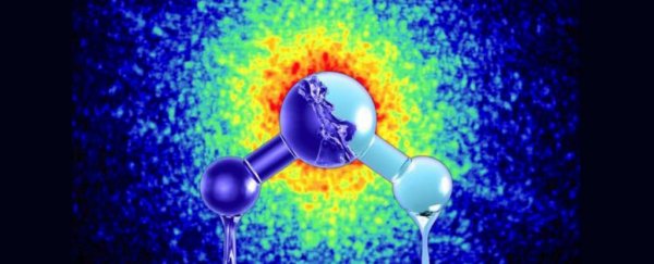 H2-Oh! Scientists show water can exist as two different liquids
