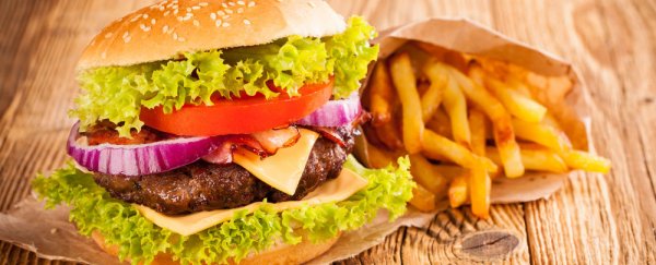 Eating healthily during the week but bingeing on weekends is not OK for your gut