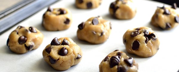 Here's why you really shouldn't eat raw cookie dough
