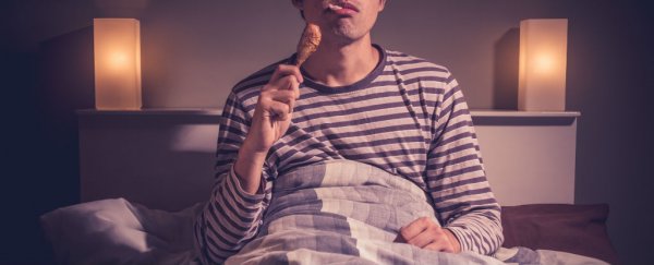 Here's why eating when you should be sleeping can cause problems for your brain