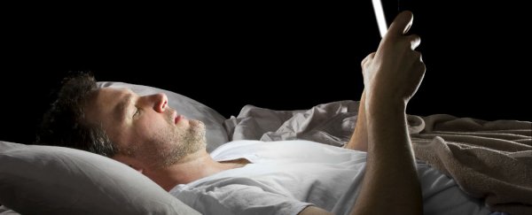 Here's how e-readers are messing with your sleep cycles