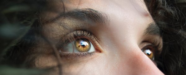 A strange vision quirk could explain why some of us are photophobic