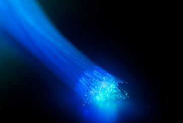 World's fastest network can transmit 32 terabytes per second