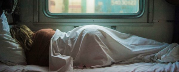 A sleep scientist reveals his 8 secrets to getting a good night's sleep