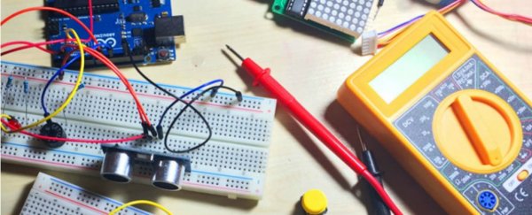 ScienceAlert Deal: Learn Arduino by Building Electronics Projects From Scratch