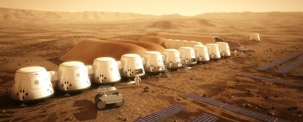 Buzz Aldrin has a plan to colonise Mars by 2040