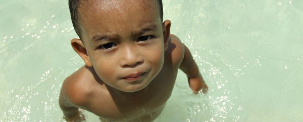 These 'sea-nomad' children can see underwater like dolphins