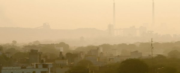 New Delhi's air is now so toxic, schools are closing and expats are fleeing
