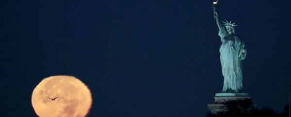 21 of the best photos of the supermoon from around the world