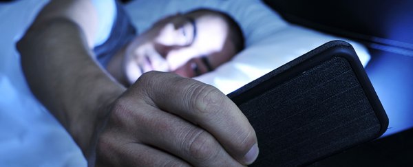 There is a right way to use your phone in bed without screwing up your sleep
