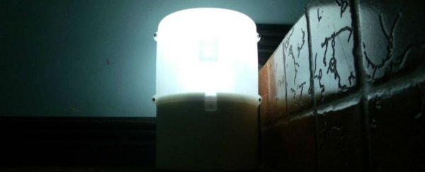 This lamp runs on a glass of water and two teaspoons of salt
