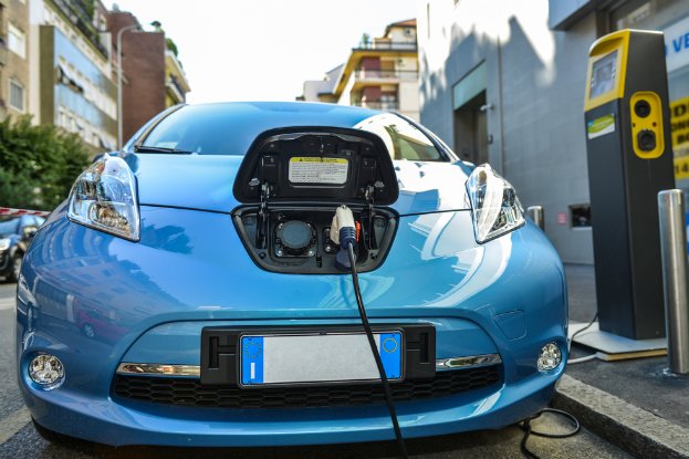 New Technology Could Power Battery-Free Electric Cars ...