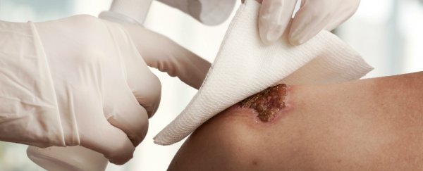 A new type of bandage will draw out bacteria and speed up healing