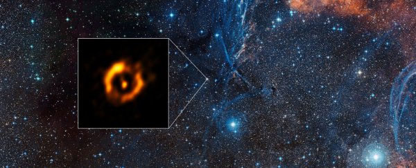 This is the clearest picture yet of what could be an ageing star's planet-forming dust