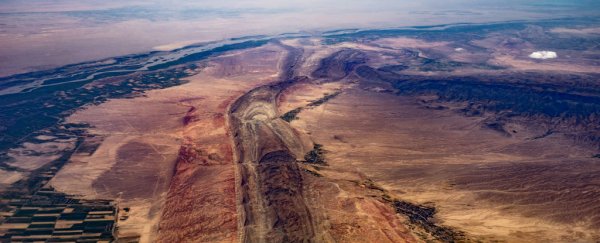 Scientists just detected what appears to be a whole new layer in Earth's mantle