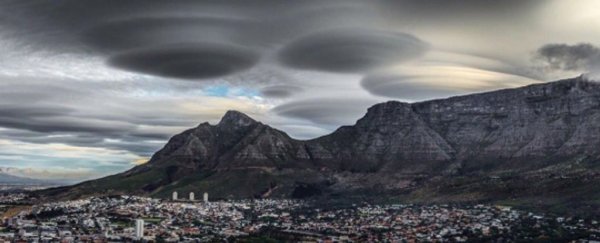 These spectacular clouds over Cape Town aren’t UFOs, but they are out of this world