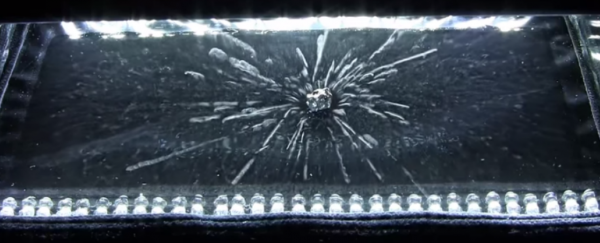 WATCH: Uranium emits radiation inside a cloud chamber