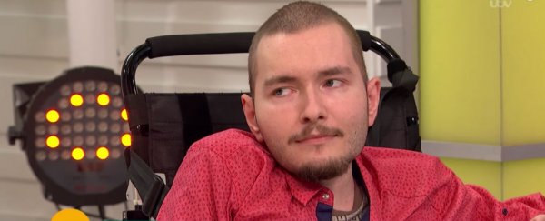 The surgeon behind the first human head transplant is using VR to prepare his patient