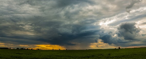 AccuWeather is now issuing 90-day forecasts and meteorologists are pissed