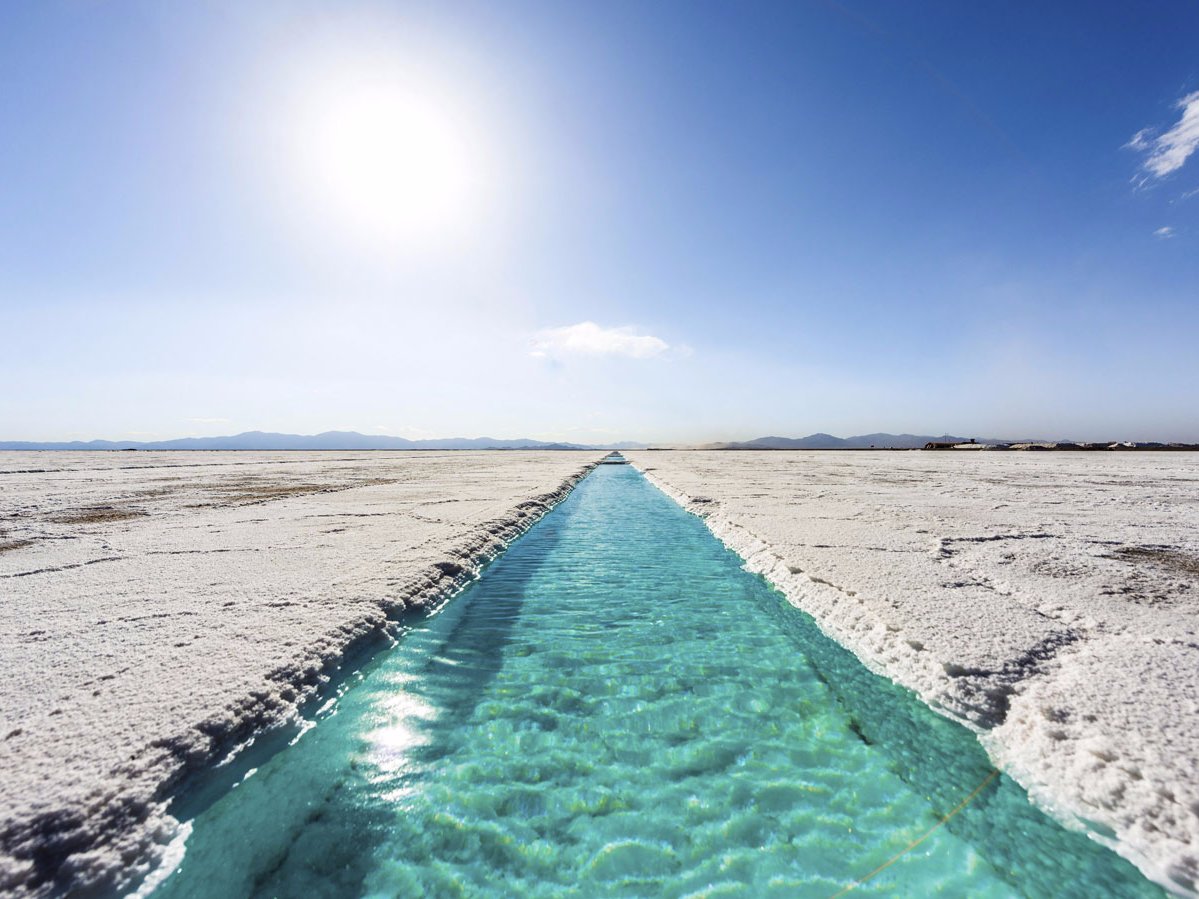 salinas-grandes-is-a-massive-salt-desert-in-argentina-the-field-stretches-2300-square-miles-and-includes-saltwater-pools-within-its-awe-inspiring-expanse