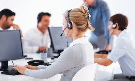 Yuri_Arcurs_-_call_centre